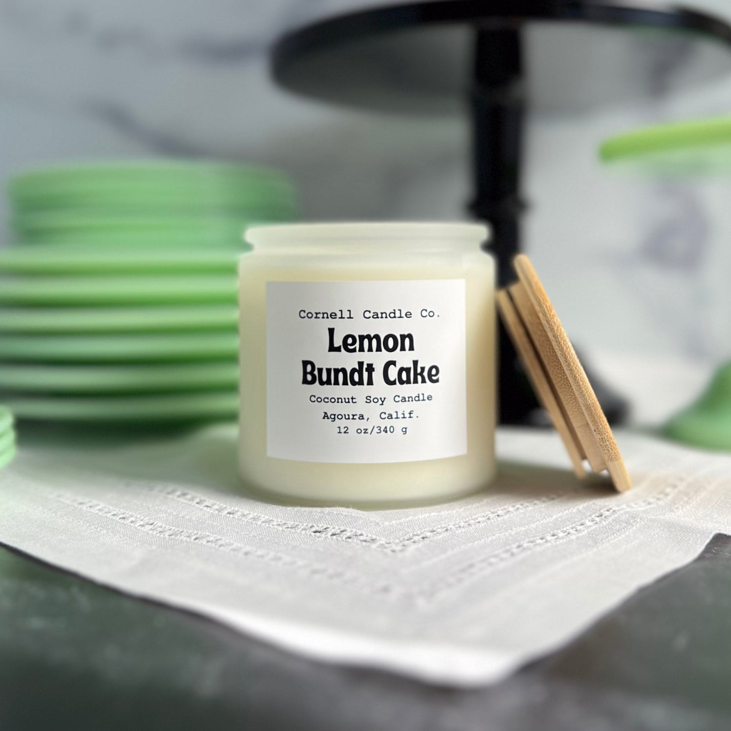 Lemon Bundt Cake Candle