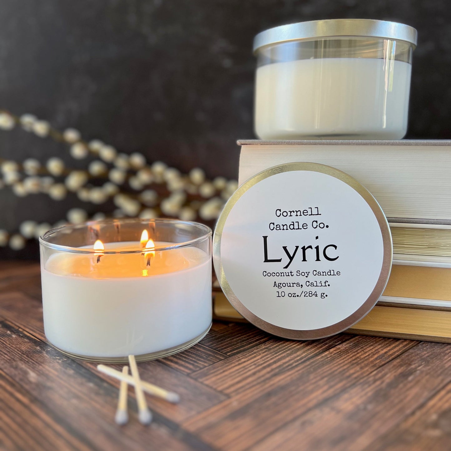 Lyric Candle - blackcurrant, absinthe, amber scent