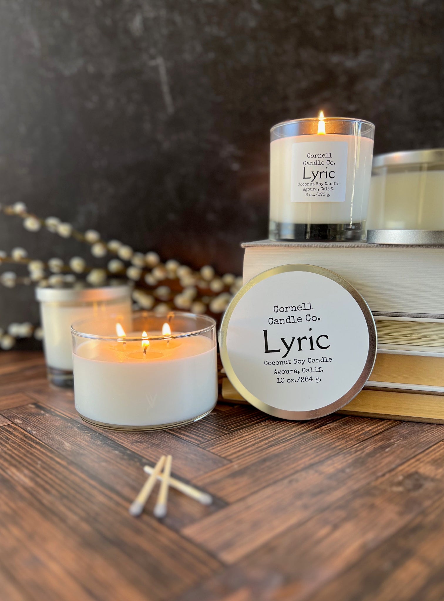 Lyric Candle - blackcurrant, absinthe, amber scent