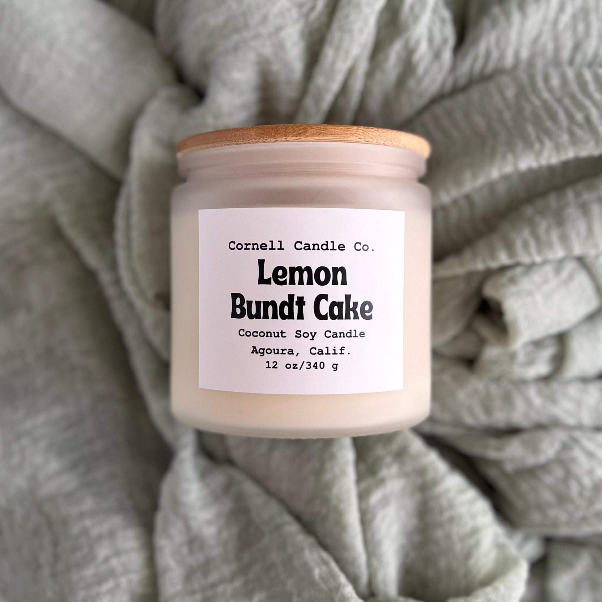 Lemon Bundt Cake Candle